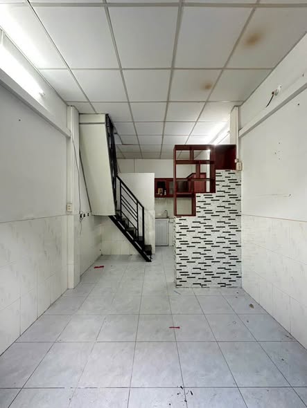 Bán nhà riêng, 2 PN, 19,5 m², Quận 8