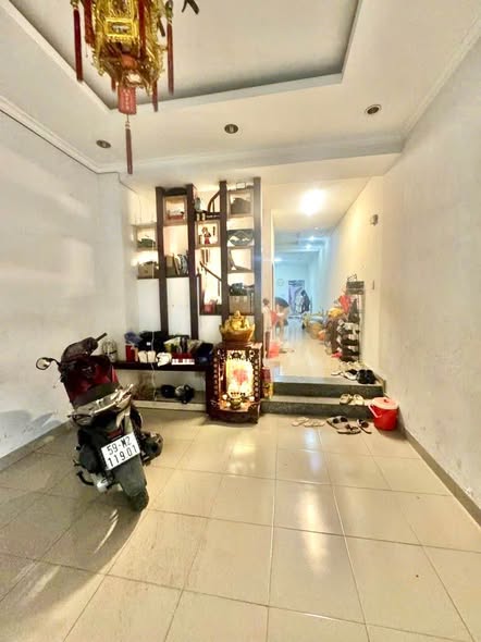 Продаётся дом, 4 спальни, 83 м², Quận 8