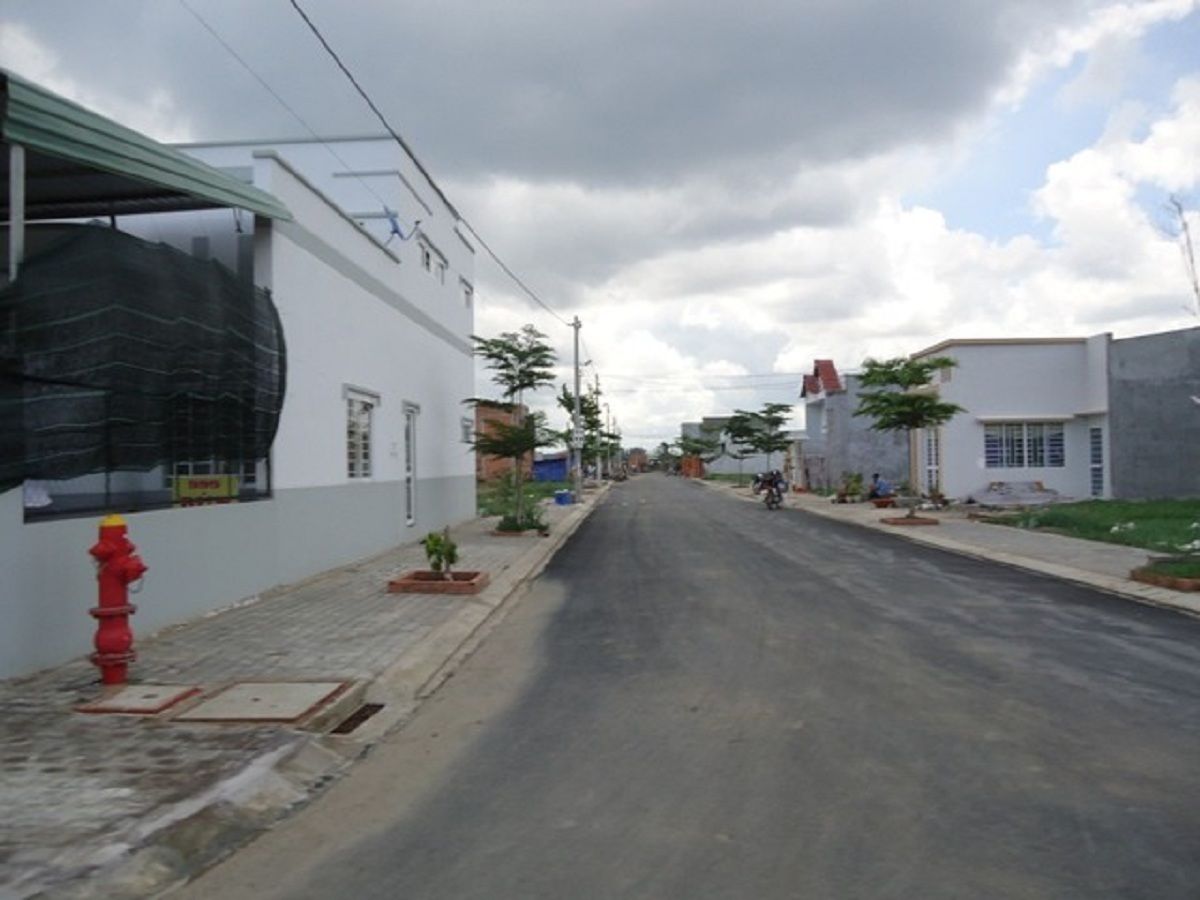 
Không được xây dựng công trình kiên cố trên đất lưu không
