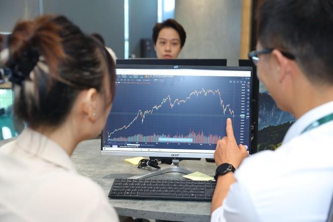 Thị trường chứng khoán tuần qua không có nhiều phản ứng tích cực. (Ảnh minh họa)
