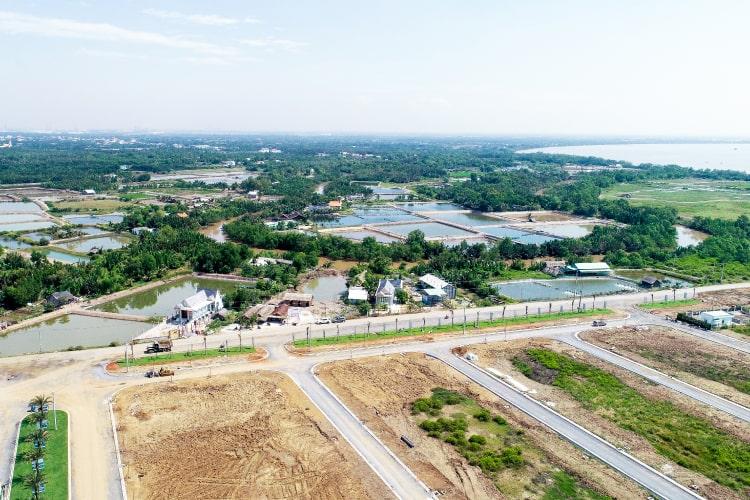Đất nền các huyện vùng ven Hà Nội lại đang có hiện tượng tăng giá ảo.