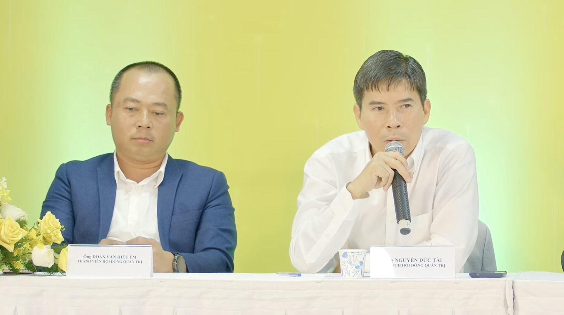 Ông Nguyễn Đức Tài và ông Đoàn Văn Hiểu Em đã không nhận lương trong quý I/20214