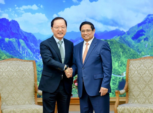 Thủ tướng Chính phủ Phạm Minh Chính đã có buổi đón tiếp ông Park Hark Kyu - Tổng Giám đốc phụ trách tài chính của tập đoàn Samsung.