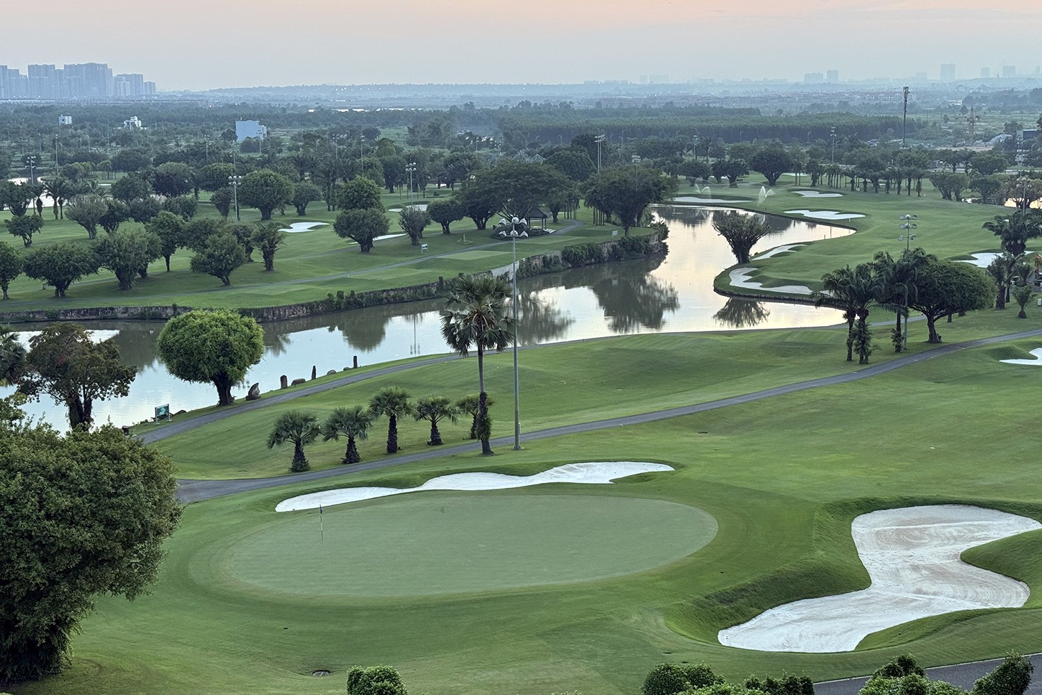 
Sân golf Long Thành hiện đang là sân golf lớn nhất cả nước (Ảnh: An Bình - TTO)
