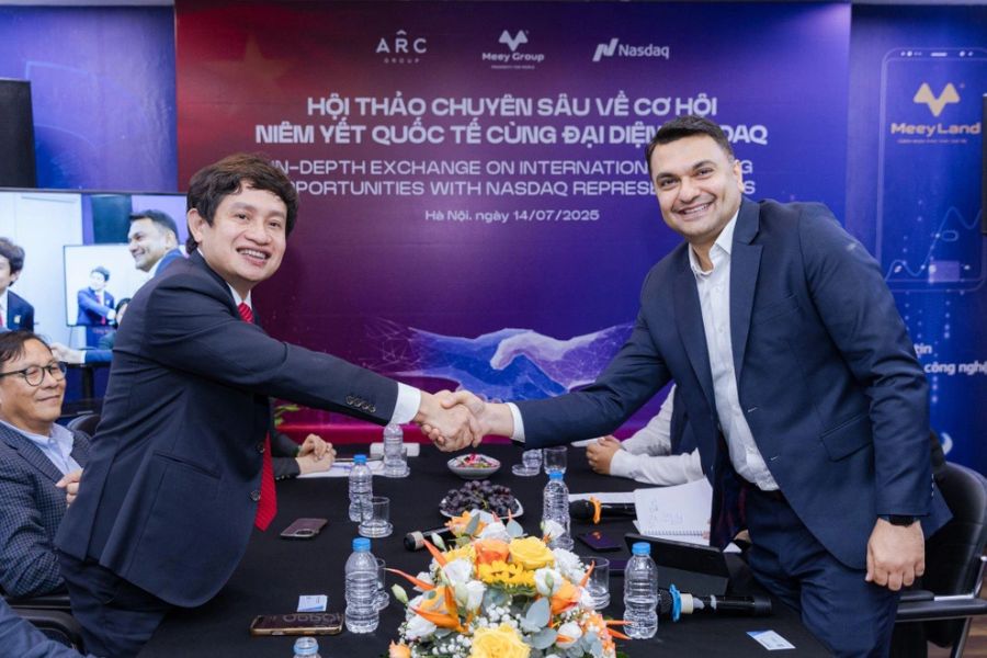 Chủ tịch HĐQT Meey Group Hoàng Mai Chung và ông Krishnani.