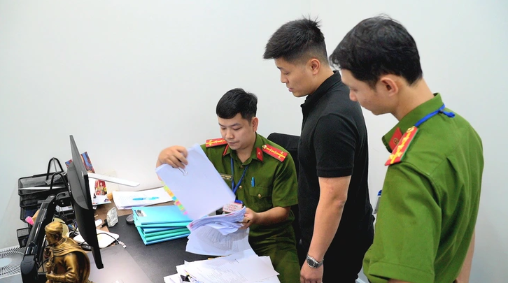 
Điều khoản mất cọc, phạt cọc cần được ghi rõ để có căn cứ xử lý nếu một bên vi phạm thỏa thuận.
