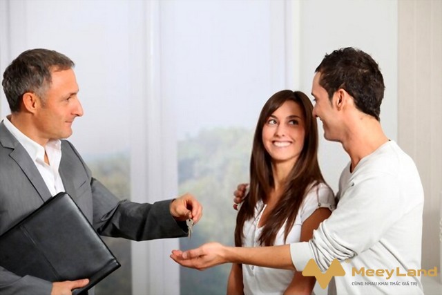 Ảnh 3: Có Giấy chứng nhận theo quy định của pháp luật