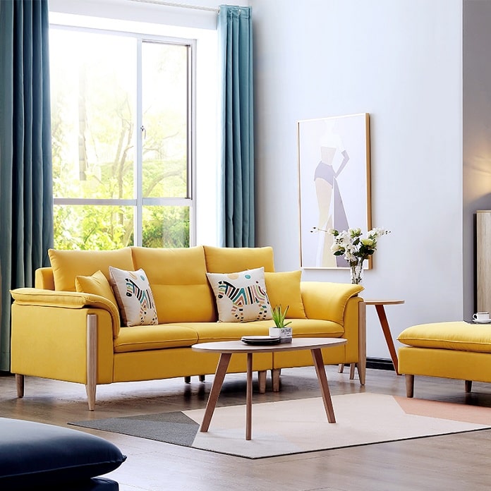
Ảnh 24: Mẫu bàn ghế hiện đại màu vàng nổi bật trong không gian phòng khách
