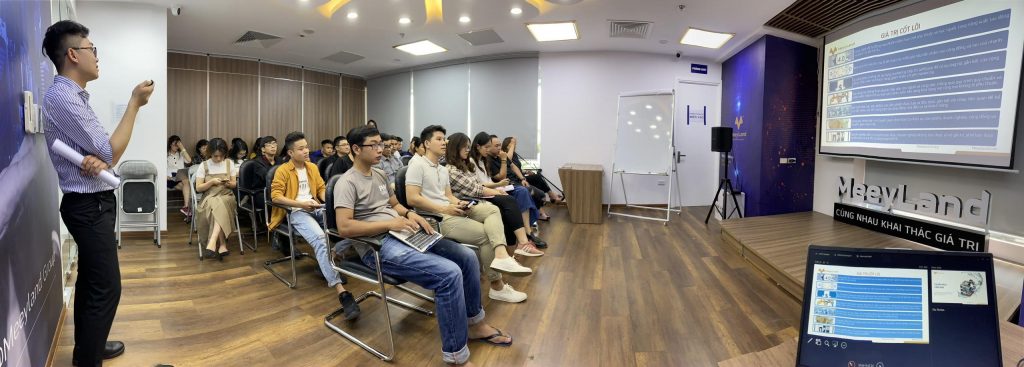 Buổi đào tạo văn hoá là hoạt động thường xuyên tại Tập đoàn Meey Land