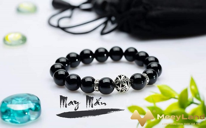 Ảnh 6: Vật phẩm phong thủy hộ mệnh, mang lại may mắn cho người sử dụng (Nguồn: Internet)