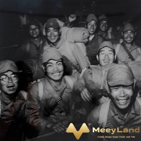 Ảnh 7: Niềm vui nho nhỏ của những người lính sau khi được giải ngũ (Nguồn: Meeyland.com)