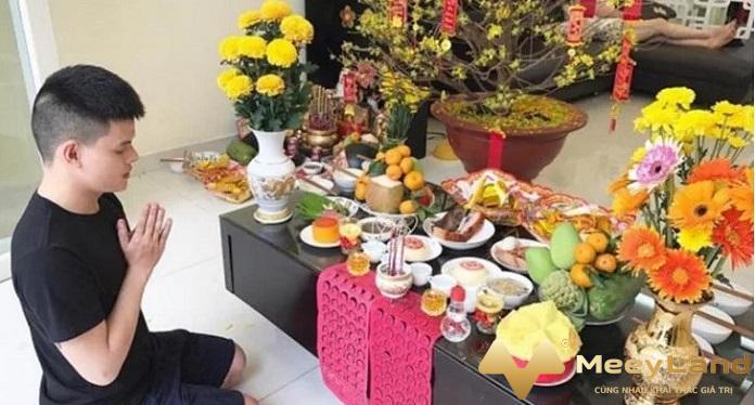Ảnh 1: Lễ cúng chuyển nhà thuê – Nghi lễ xin phép nhập trạch (Nguồn: Internet)