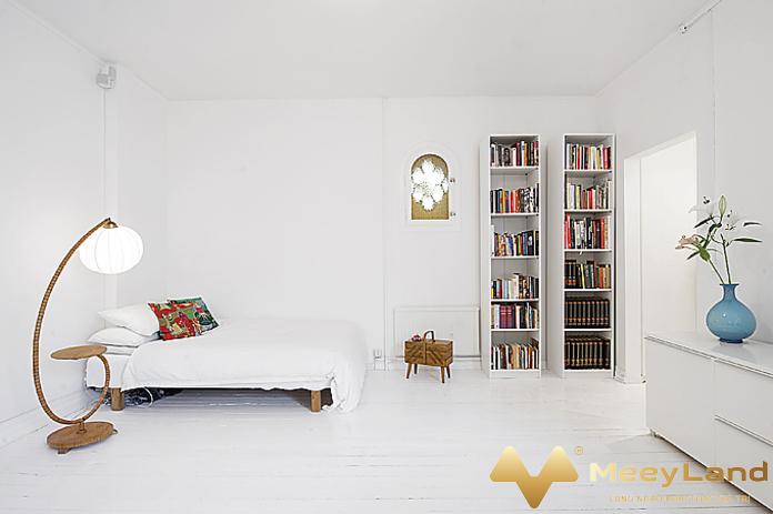 
Ảnh 3: Các nguyên tắc cơ bản của nội thất căn phòng tối giản là các đường nét sắc sảo và sự bất đối xứng (Nguồn: Internet)
