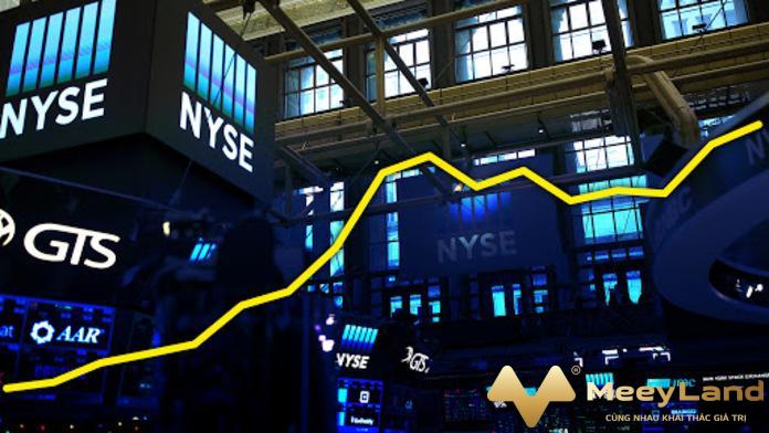  Ảnh 3: Giá cổ phiếu trên thị trường chứng khoán có thể được đặt theo một số cách, nhưng cách phổ biến nhất là thông qua quá trình đấu giá (Nguồn: Internet)