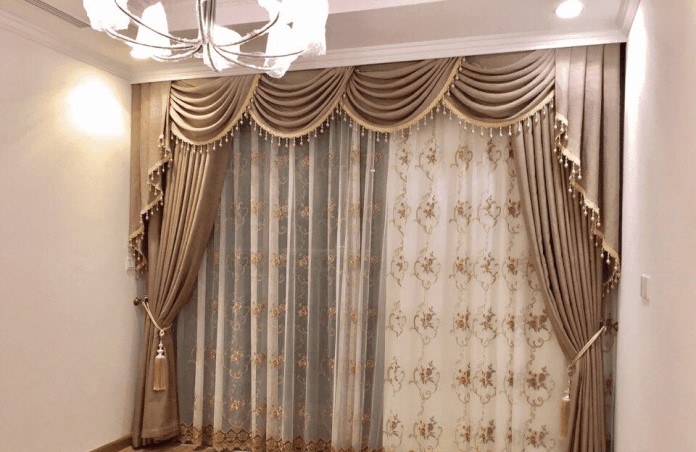  Ảnh 2: Mẫu rèm cửa đẹp phải đủ khả năng chắn ánh sáng cho không gian phòng khách