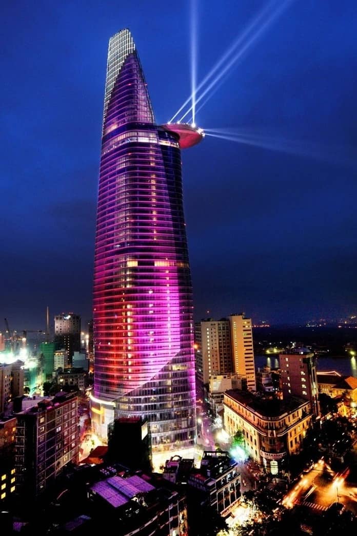 Ảnh 6: Tòa Bitexco Financial Tower nổi tiếng tại Sài Gòn