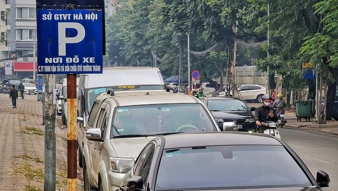 6. Mở rộng bãi đỗ xe trên khu vực
