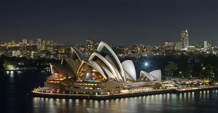  Ảnh 15: Opera Sydney là trung tâm biểu diễn nghệ thuật nổi tiếng nhất trên thế giới