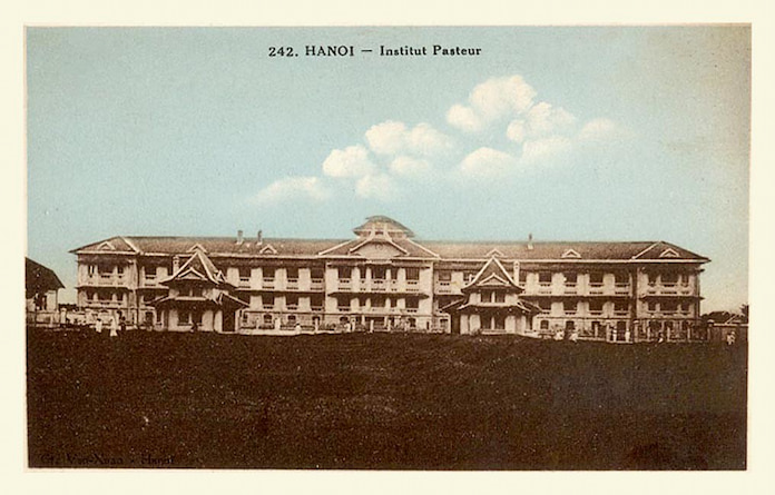 
Ảnh 2: Một tấm ảnh chụp viện Pasteur Hà Nội khi xưa, một công trình chiết trung tiêu biểu của Việt Nam

