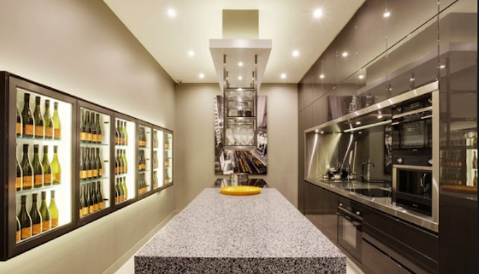 Ảnh 9: Tủ rượu nhôm kính một sản phẩm hoàn hảo cho không gian bếp