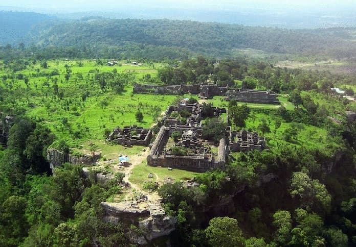 
Ảnh 7: Đền Preah Vihear là một trong những di sản văn hóa thế giới
