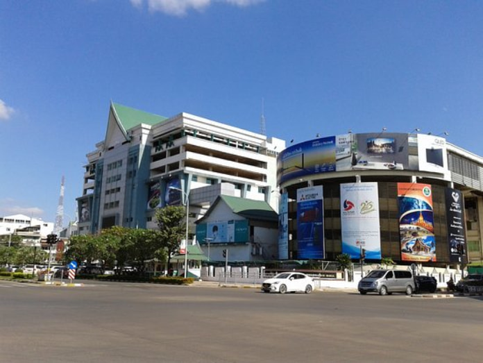 
Ảnh 8: Một công trình kiến trúc Lào khác nên được đề cập đến trong danh sách này chính là Chợ Sáng Talat Sao.&nbsp;
