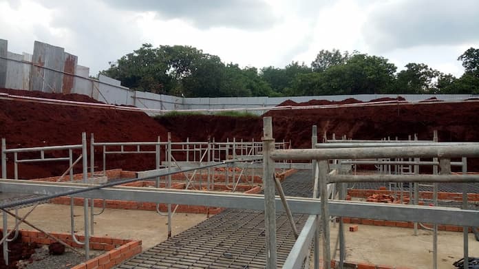 Ảnh 1: Móng bè hay còn gọi là móng nền, đó chính là kết cấu kỹ thuật nằm ở phần dưới cùng của một công trình xây dựng