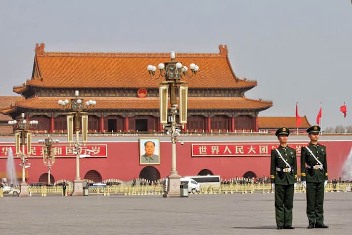 
Ảnh 6: Quảng trường Thiên An Môn - niềm tự hào nhân dân Trung Hoa.
