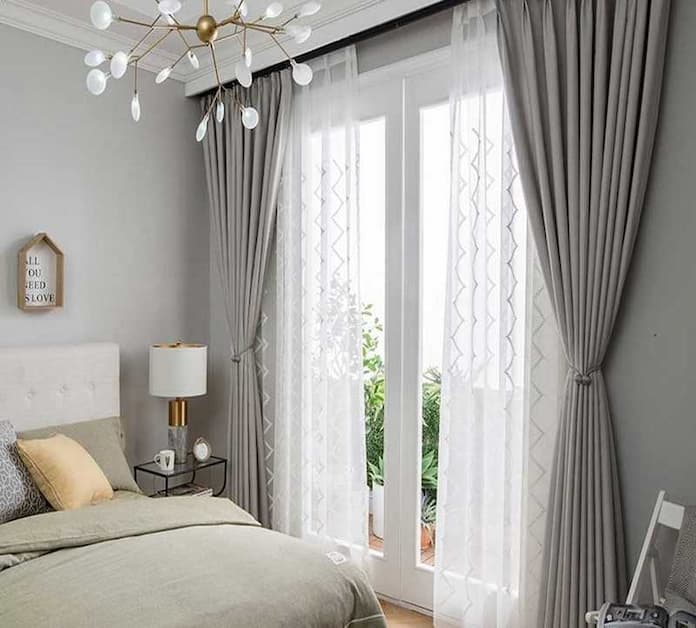  Ảnh 5: Treo rèm cửa bằng ren là ý tưởng hoàn hảo khi decor phòng ngủ Vintage