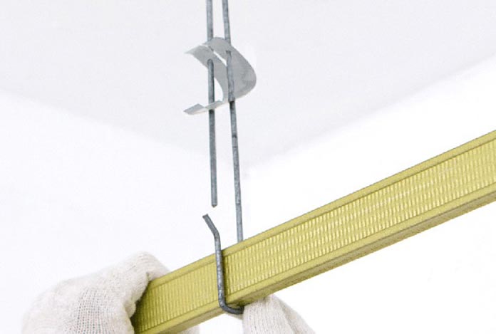 Ảnh 11: Tiến hành gắn thanh xương chính