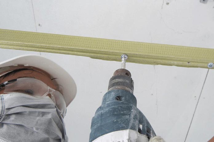 Ảnh 12: Tiến hành nối các thanh xương