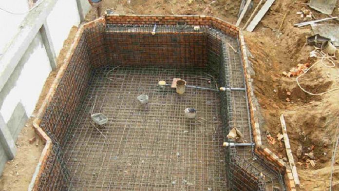 Dùng vật liệu chất lượng để thi công bể nước ngầm