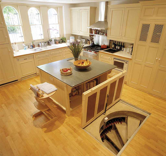 
Ảnh 3: Khai thác không gian lòng đất dưới phòng bếp để làm hầm rượu
