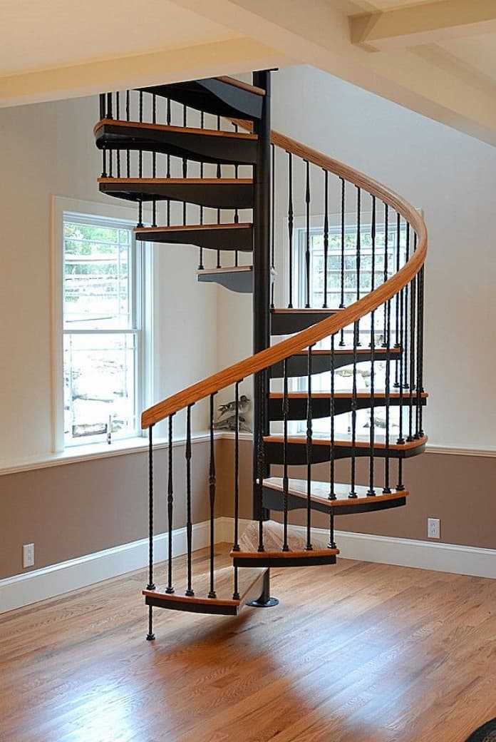 
Ảnh 14: Thiết kế cầu thang cho nhà nhỏ không thể bỏ qua cầu thang xoắn gỗ
