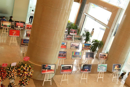 
Các khu trưng bày triển lãm cho các khách hàng có thể hiểu thêm về tập đoàn
