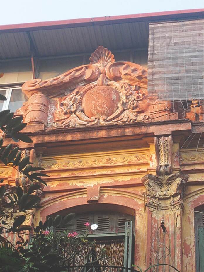 
Biệt thự Pháp cổ kính
