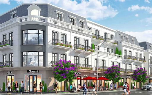 
Shophouse thấp tầng là sản phẩm đắt giá nhất của Vinhomes Cổ Loa, tọa lạc tại vị trí đắc địa trên trục đường chính
