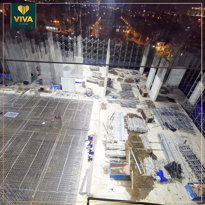 
Dự án Viva Plaza đang trong quá trình xây dựng phần thô (ảnh 2)
