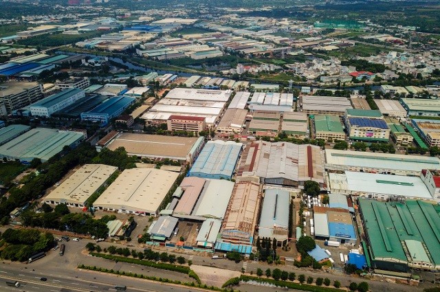 
Khu công nghiệp Tân Tạo, quận Bình Tân, TP HCM có diện tích gần 200 ha, xây dựng từ năm 1996.
