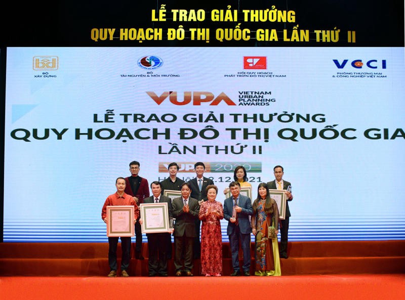 
Tập đoàn Geleximco nhận giải Vàng cho dự án An Bình City tại Lễ trao Giải thưởng Quy hoạch đô thị quốc gia.

