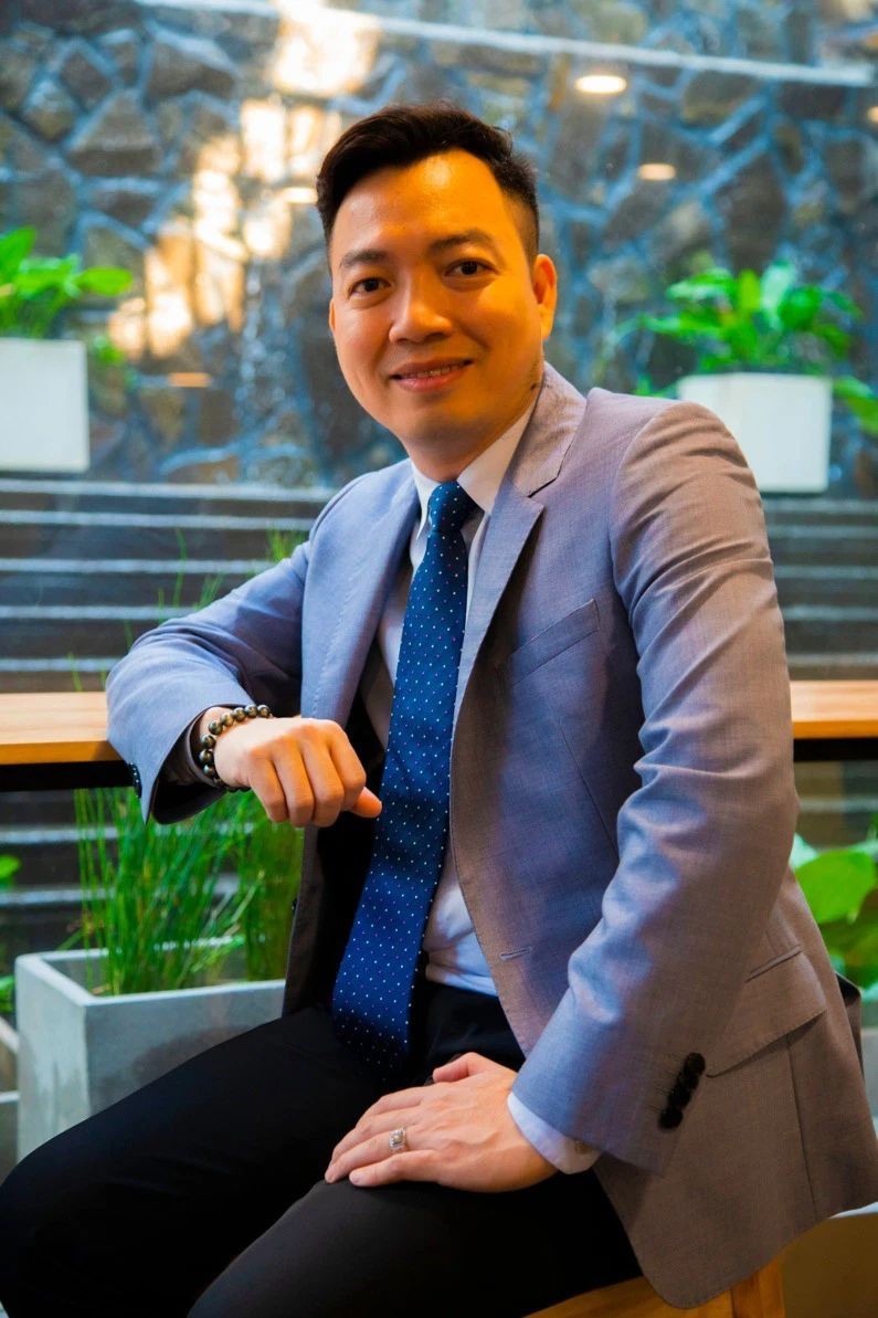 



Ông Nguyễn Thành Dũng - Chủ tịch Bất động sản Thiên Khôi

