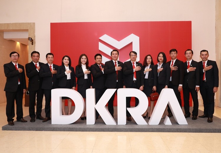 
Mặc dù mới thành lập từ năm 2010 nhưng DKRA Việt Nam là một trong những công ty môi giới nhà đất có tốc độ phát triển nhanh chóng
