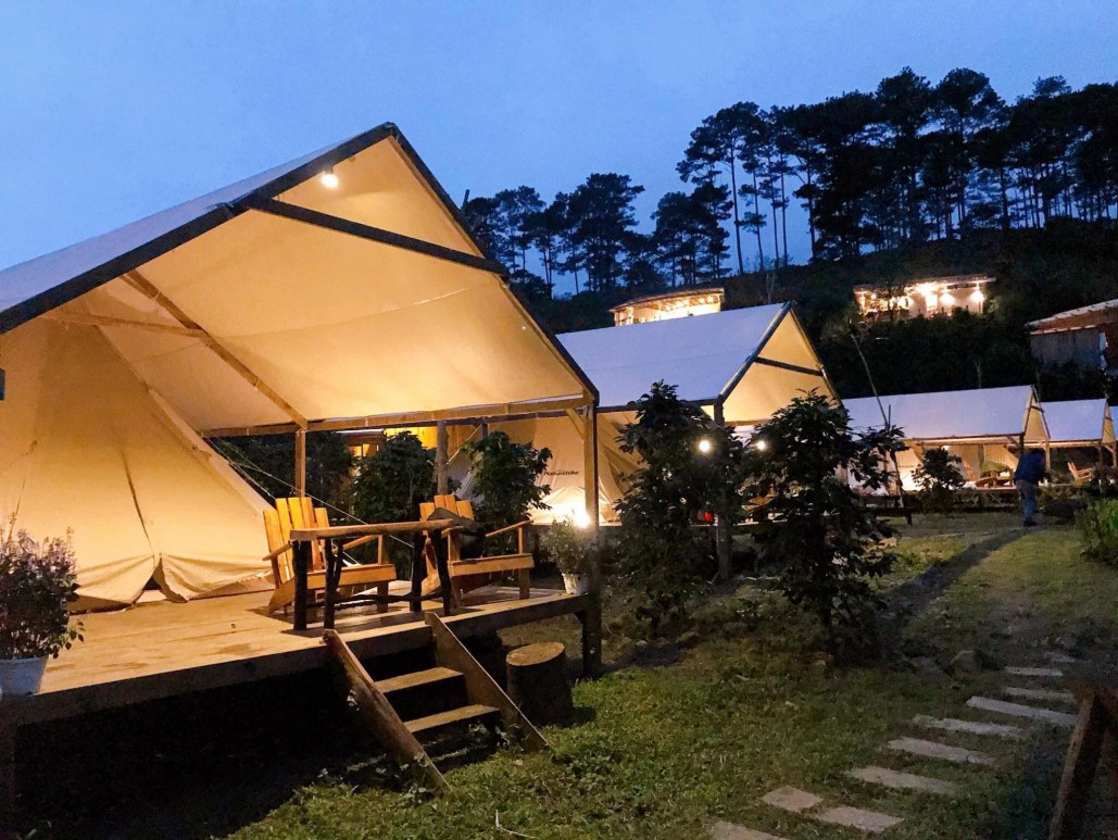 



Du khách có thể trải nghiệm hoạt động Glamping - cắm trại sang chảnh

