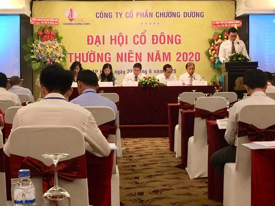 

Buổi họp Đại Hội Cổ đông thường niên&nbsp;Chương Dương Corp vào năm 2020
