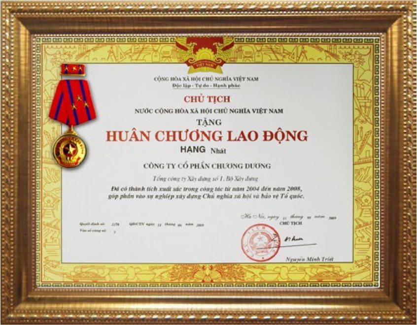 

Chương Dương Corp vinh dự nhận Huân chương lao động hạng Nhất
