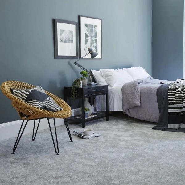 

Màu sắc của thảm cũng ảnh hưởng đến không gian phòng ngủ
