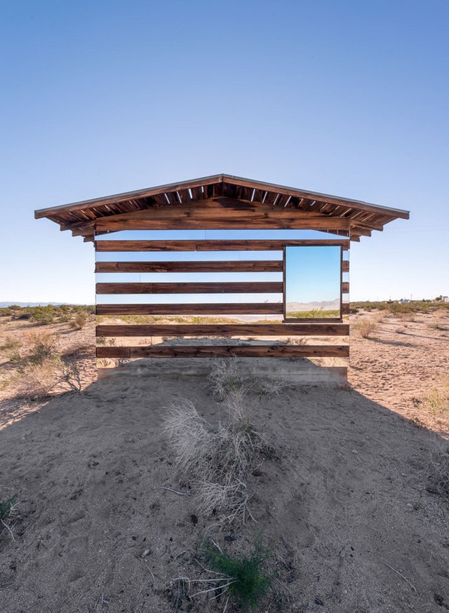 



Căn nhà độc lạ này có tên là Lucid Stead

