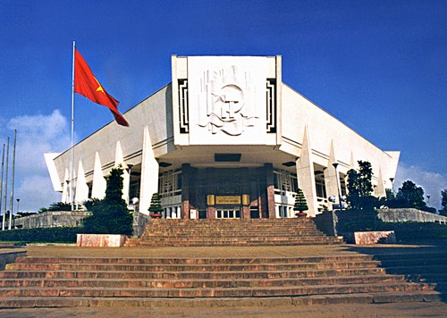 

Bảo tàng Hồ Chí Minh do Tổng Công ty Xây dựng Hà Nội làm chủ thầu
