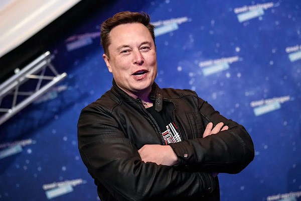 

Tỷ phú Elon Musk từng thừa nhận bản thân là người khắt khe và chịu khó trong công việc
