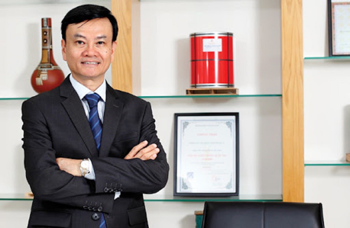 
Chân dung ông Nguyễn Thanh Trung - Chủ tịch Công ty Cổ phần Tôn Đông Á
